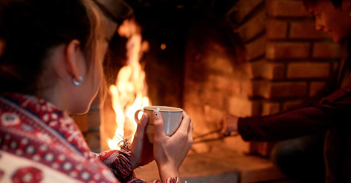 allumer un feu de cheminée